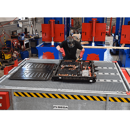 SEDA高壓電池拆卸工作平台(含冷卻水槽) 4